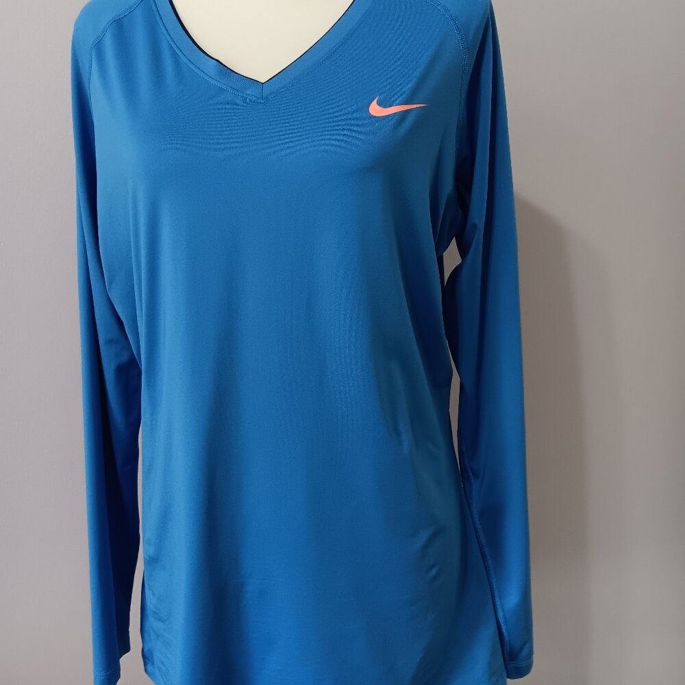 Nike Pro dri-fit shirt